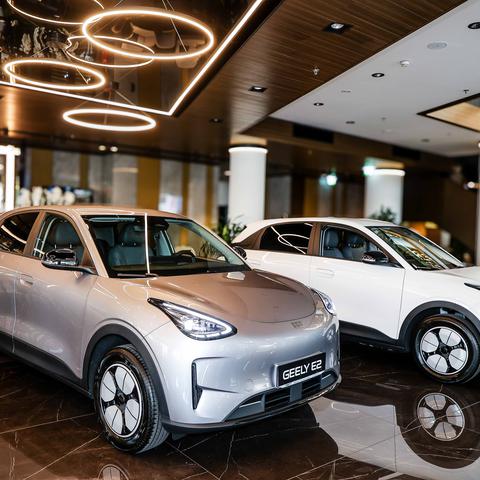predstavitev Geely E2