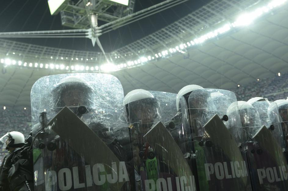 poljska rusija navijači neredi