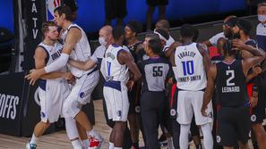 Luka Dončić in Marcus Morris