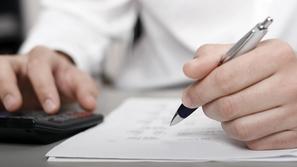 Bralec nam je sporočil, da so hrvaške banke z novim letom ukinile trajne naloge.