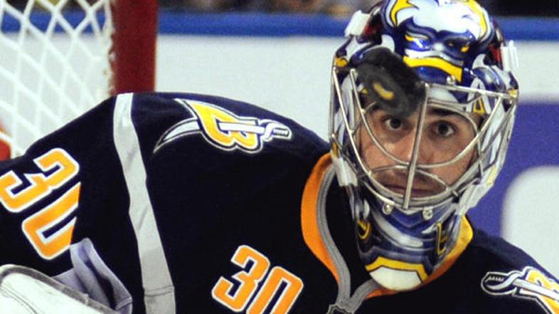 Pomembno vlogo pri preobratu Buffala je odigral tudi vratar Ryan Miller. (Foto: 