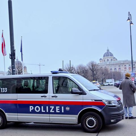 avstrijska policija dunaj