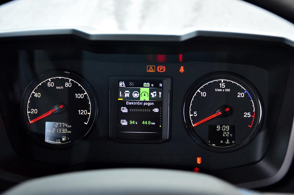 Scania P 320 hybrid | Avtor: Andrej Leban