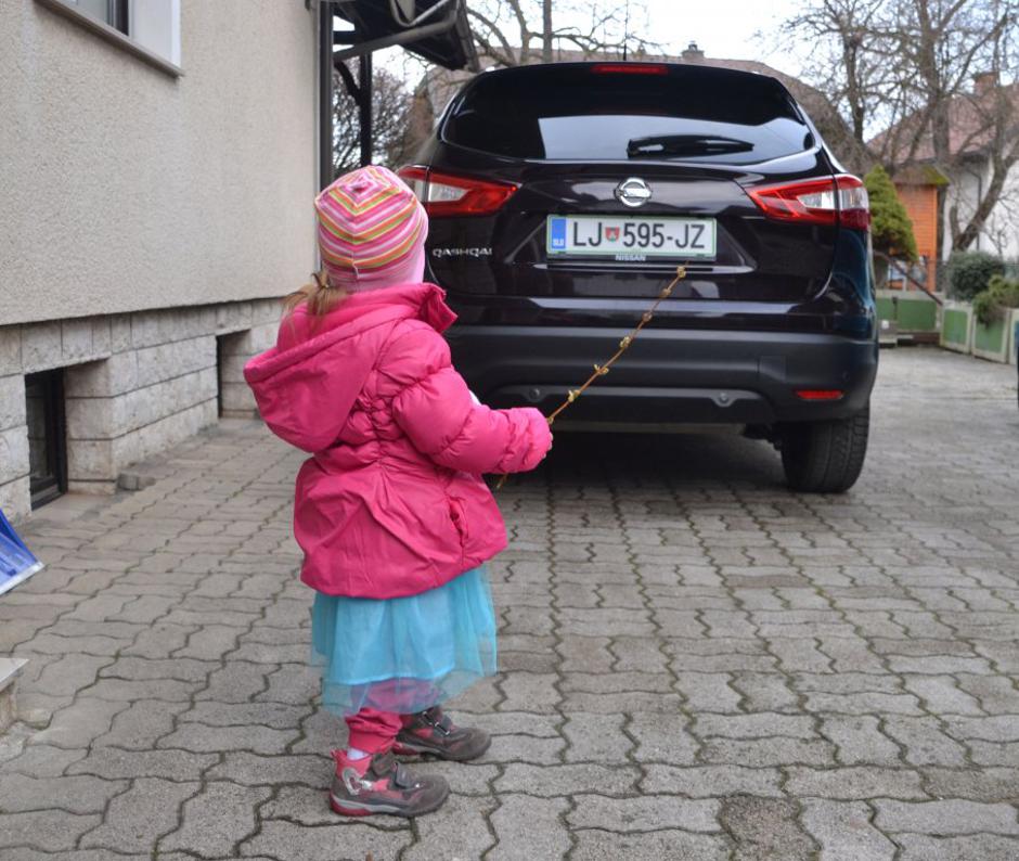 Nissanov sistem AVM štirih kamer | Avtor: Gregor Prebil