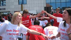 Organizatorji v Mariboru pričakujejo, da bo danes plesalo več kot tri tisoč udel