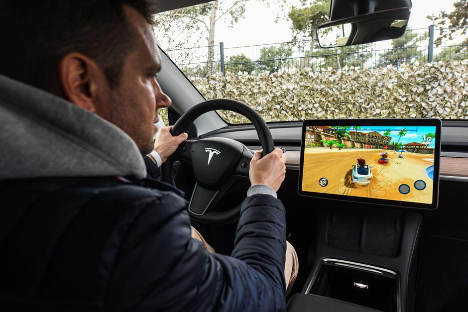 PRIMA asistenčni sistemi infotainment | Avtor: PRIMA