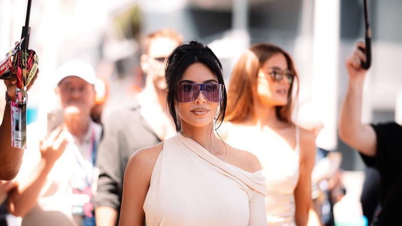 kim kardashian v monaku