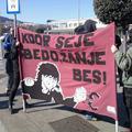 Protest proti kapitalizmu v Kopru.
