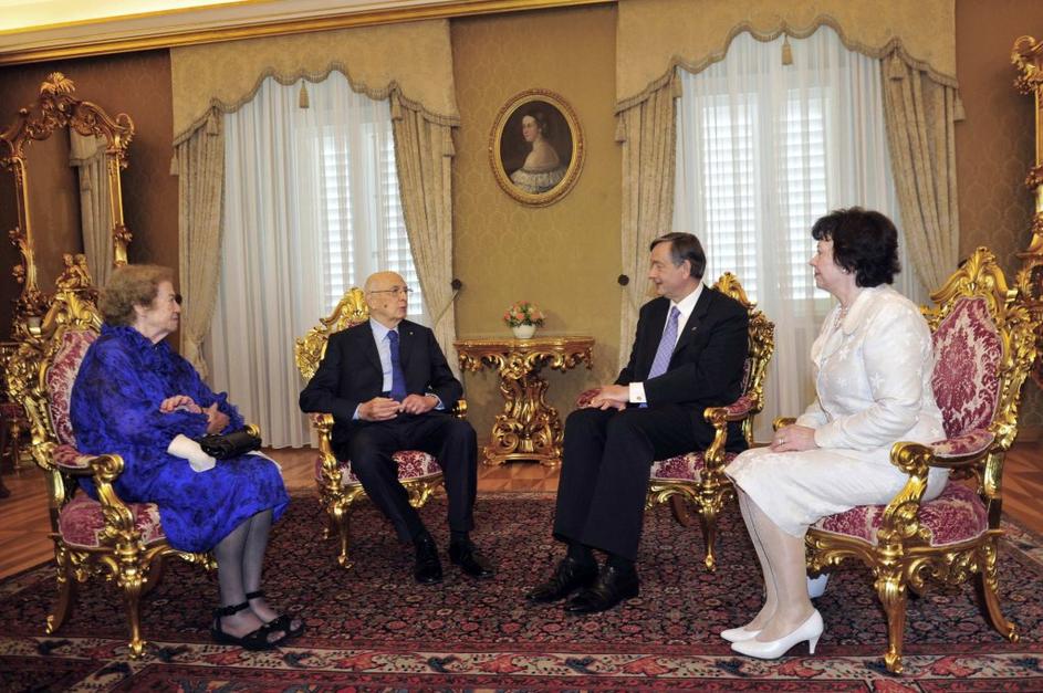 Danilo Türk z ženo Barbaro in italijanski predsednik Giorgio Napolitano z ženo C