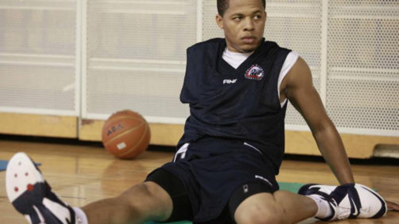 Jonathan Wallace se bo prvič preizkusil pod evropskimi obroči.