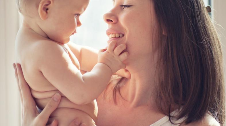 zivljenje 04.02.14. dojencek, foto: shutterstock