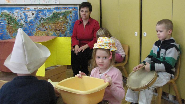 Na delavnice se predhodno prijavite, opozarjajo organizatorji, saj jih, če bo pr