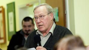 V civilni iniciativi, ki jo vodi Jože Smrdel, pravijo, da nerazumen načrt ogroža