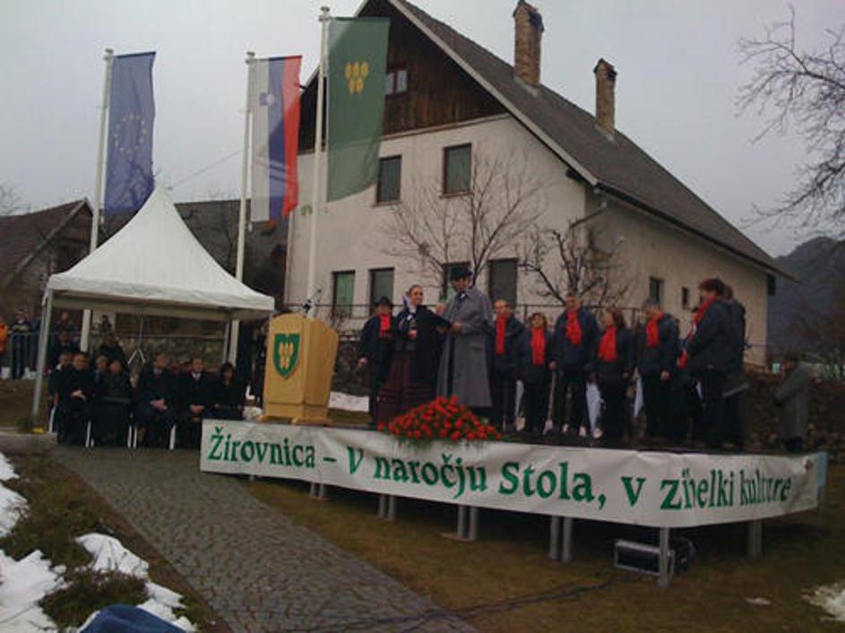 Letos mineva 160 let od pesnikove smrti.