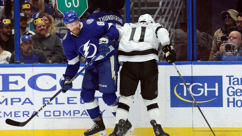 Anže Kopitar LA Kings Lightning