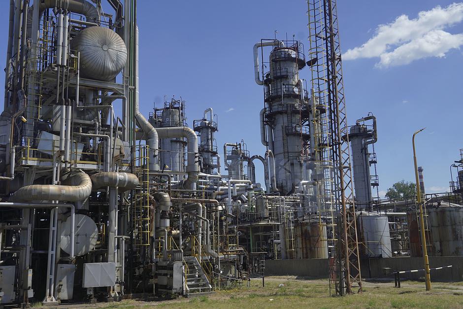 MOL donavska rafinerija Szazhalombatta | Avtor: Matija_Janežič