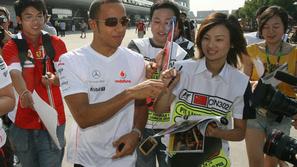 Lewis Hamilton bi z zmago v Šanghaju na mestu najmlajšega svetovnega prvaka zame