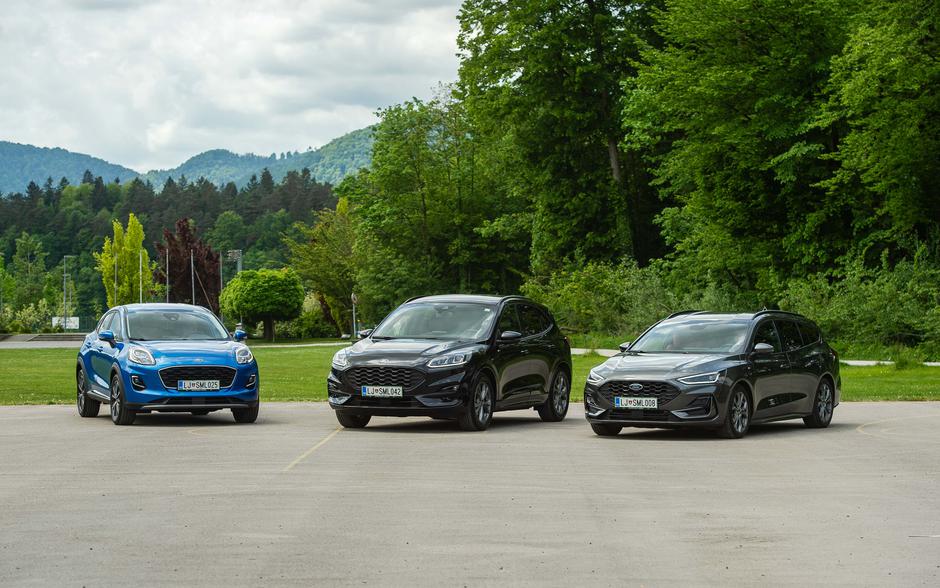 Ford družinski avto primerjava nalaganje prtljage | Avtor: Anže Petkovšek