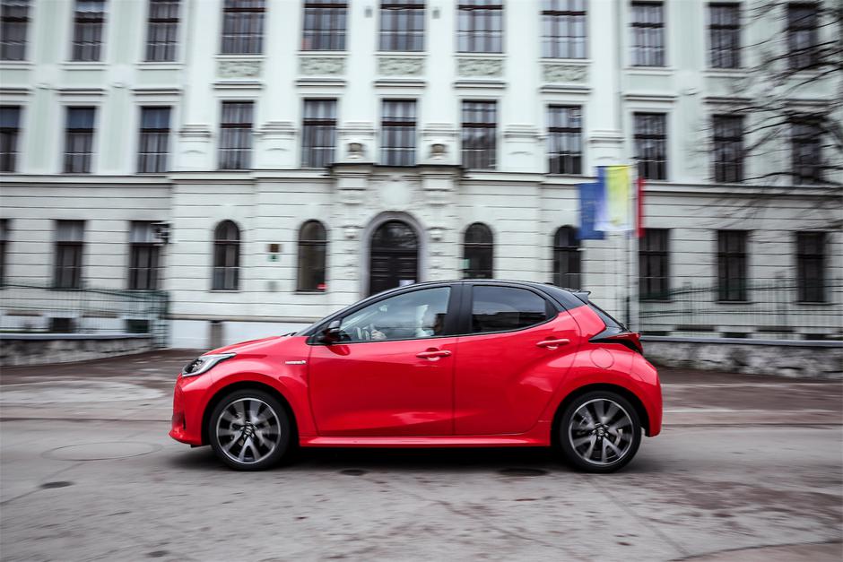 Toyota Yaris Hybrid | Avtor: Saša Despot