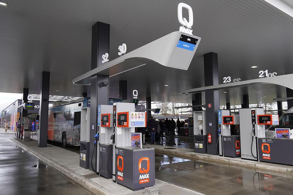 Petrol bencinski servis Barje | Avtor: Matija_Janežič