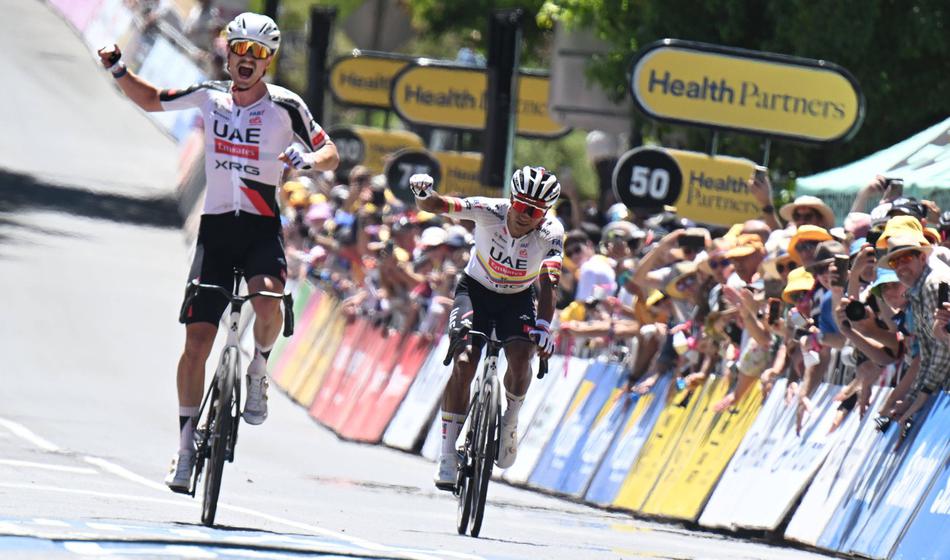 Pogačarju se lahko smeji, noro, kakšna dominanca!