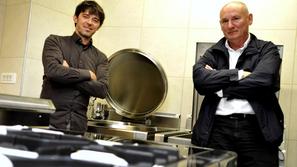 Valter Kramar (levo) in Svetozar Raspopović bosta gostilno na Ljubljanskem gradu