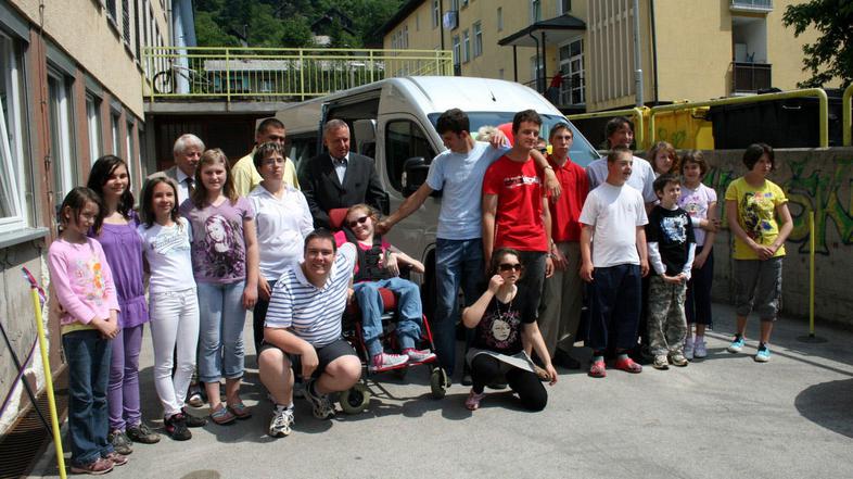 Ravnatelj Alen Kofol ter župana Jesenic in Kranjske Gore Tomaž Tom Mencinger in 