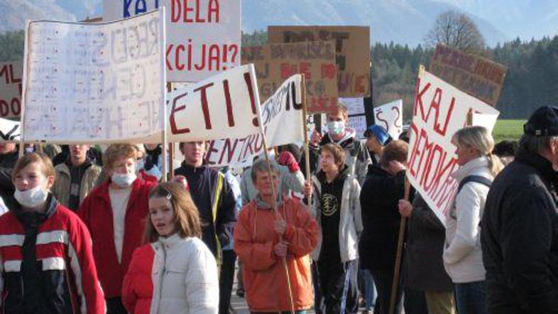 GOR123_TENETISE_IZTOK GOLOB