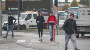 nošenje mask na prostem