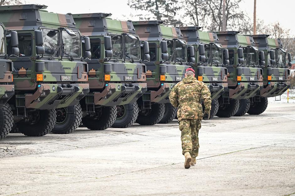 Slovenska vojska vojašnica Edvarda Peperka | Avtor: Profimedia