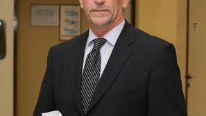 Minister, ki je izrekel kar nekaj kritik na neracionalno vodenje bolnišnice pred