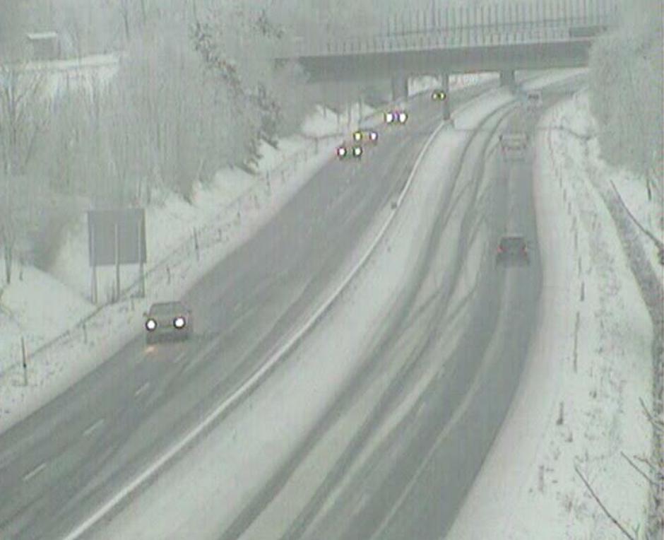 sneg ceste | Avtor: Prtscr PIC