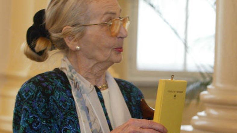 Mira Sardoč je za svoje umetniško udejstvovanje prejela številne nagrade.