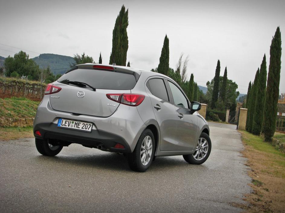 Mazda2