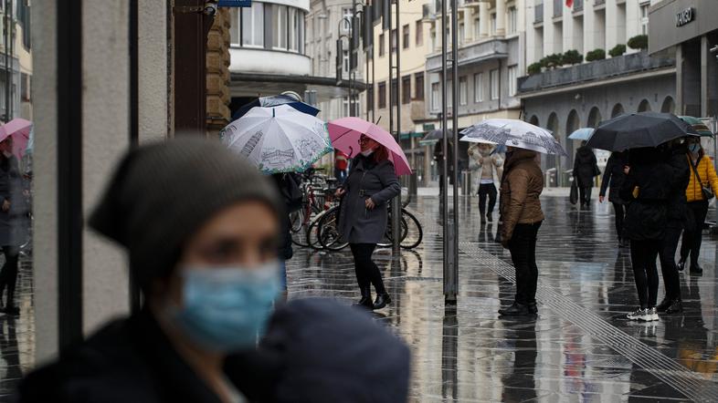 ulice mesto Ljubljana covid