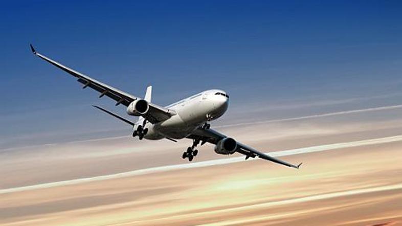 Letala so varna, pravi statistika. Najbolj tista nad Evropo in Severno Ameriko.