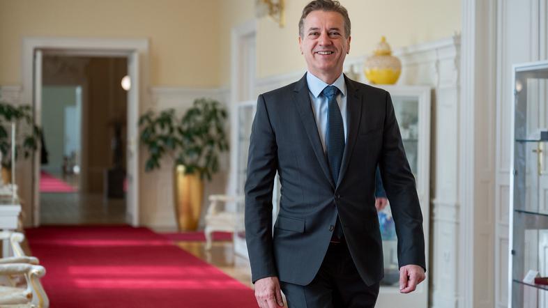 Robert Golob predsedniki parlamentarnih strank pri predsednici Nataši Pirc Musar