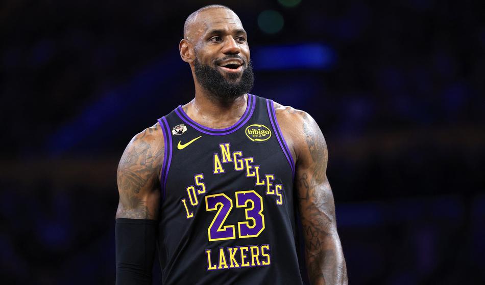 Lakersi dobili tekmeca, LeBron spet proti staremu rivalu