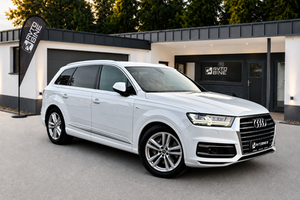Audi 3.0TDI•QUATTRO•S LINE•ZRAČNO•7SEDEŽEV•21COL