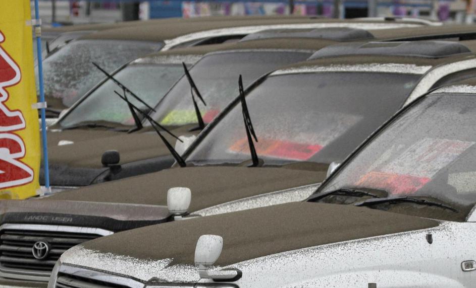 vulkan,Japonska, pepel, vulkanski pepel, izbruh vulkana