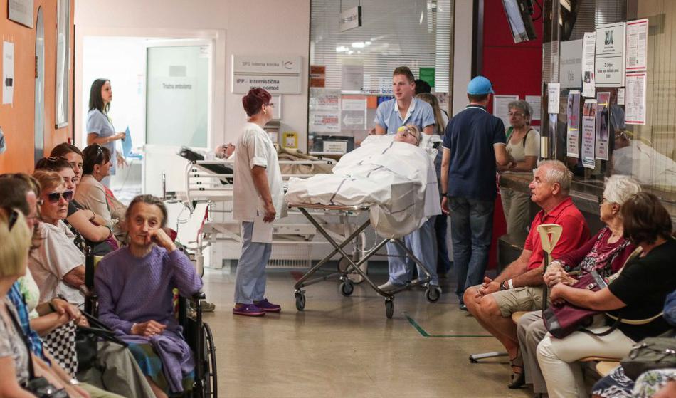 Med prazniki urgence pokajo po šivih, Slovenci množično zbolevajo za to boleznijo