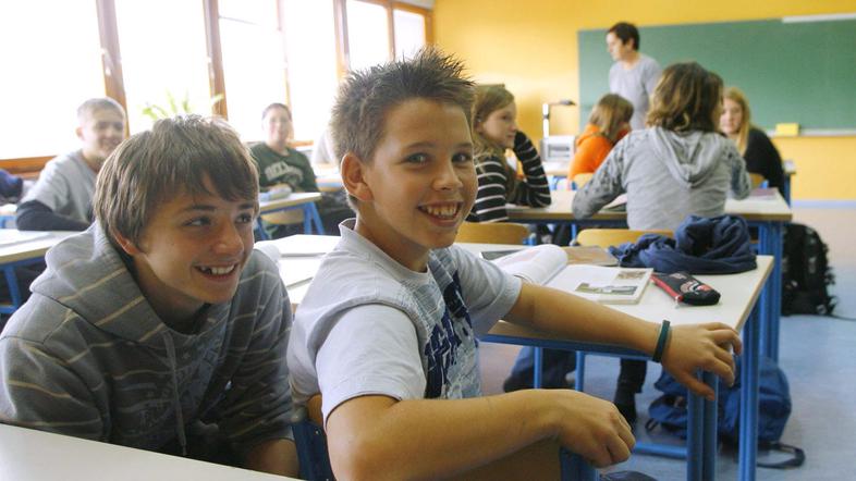 Plačna reforma je naši bralki dodatek za razredništvo s 25 evrov oklestila na sl