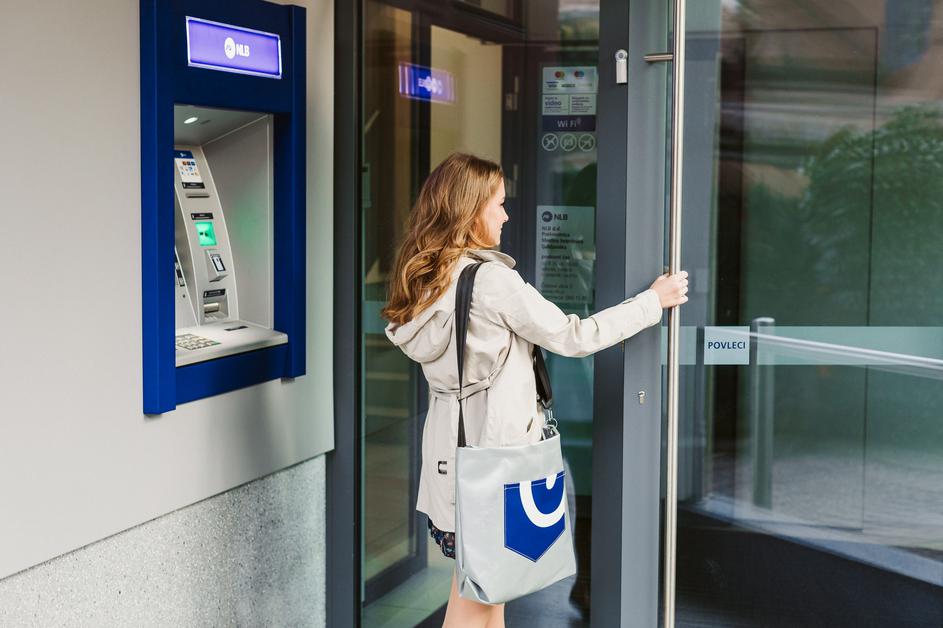 NLB, banka, bankomat, položnice
