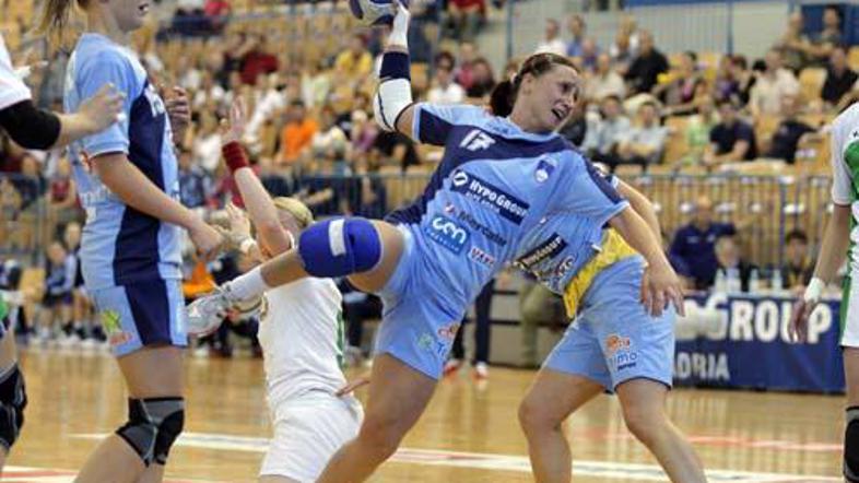 Slovenija bo v skupini 2 med drugim igrala proti Italiji in Črni gori.