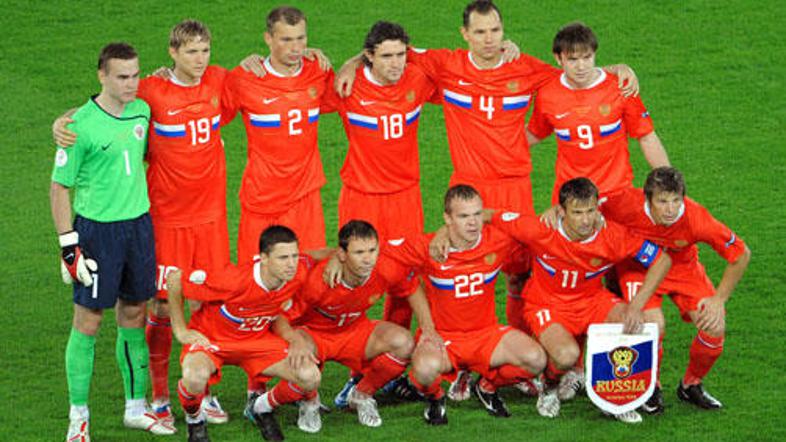 Slovenski nogometaši se bodo za nastop na svetovnem prvenstvu pomerili s polfina