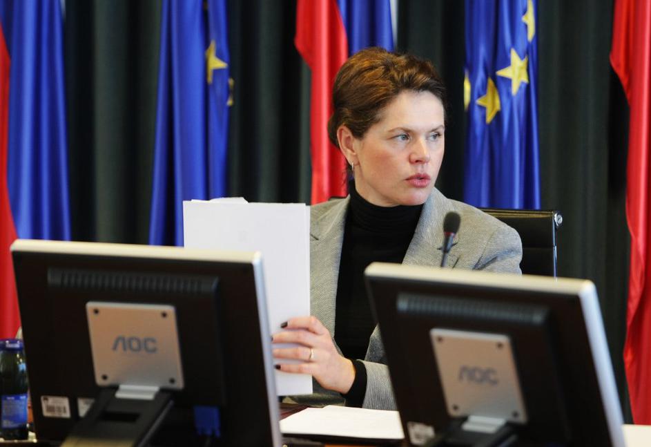 Prva seja nove vlade