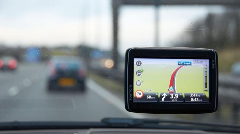 Satelitska navigacija