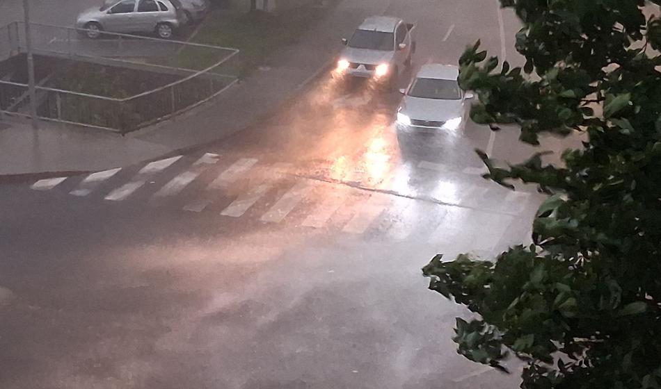 Nad Slovenijo spet prihaja fronta: Vremenski udar, meteorologi opozarjajo