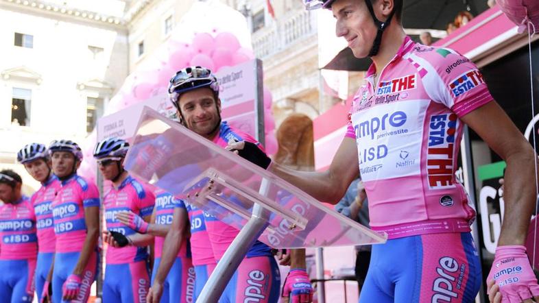 Malori Giro sedma etapa kolesarska dirka Lampre roza rožnata majica