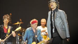 razno 27.11.12. rolling stones, Mick Jagger performs with the Rolling Stones at 
